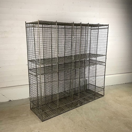 Vintage wire pigeon - wire,